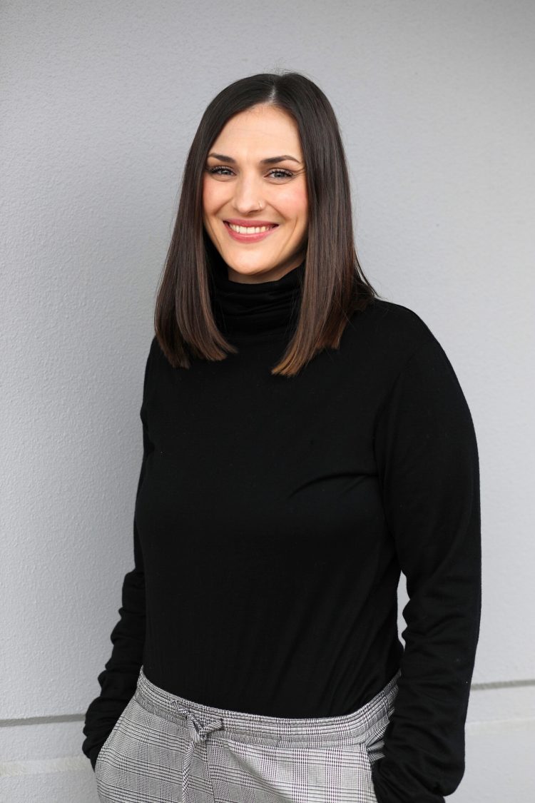 Poured Out Reflections on the Alabaster Jar Arise Ministries Collective